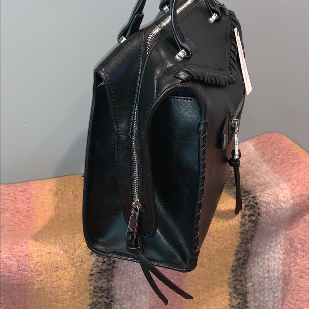 BCBGeneration medium sized black purse - Picture 6 of 8
